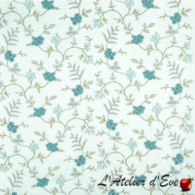 "Bella" Tissu lichen brodé fleuri Bloom Prestigious Textiles