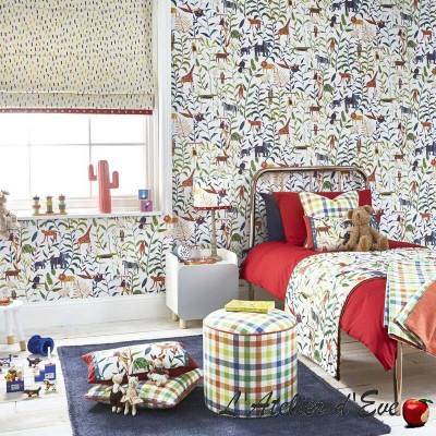 Chambre avec papier peint jungle et animaux "Peek a boo" Prestigious Textiles