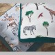 Coussin réalisé avec "On Safari" jungle - Tissu pour enfants Collection Big Adventure Prestigious Textiles
