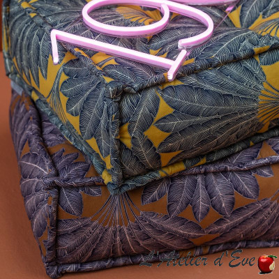 Coussin de sol passepoilé "Arbre voyageur" Thevenon