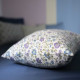 tissu-ameublement-jacquard-fleuri-bleu-lavande-exquise-casal