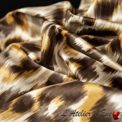 Tissu-velours-leopard-au-mètre-big-léop-fond-beige-thevenon