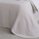 couvre-lit-dessus-de-lit-gaufré-beige-lavable-reig-marti