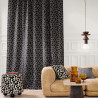 tissu-brodé-anoki-noir-rideau-store-coussin-totem-camengo
