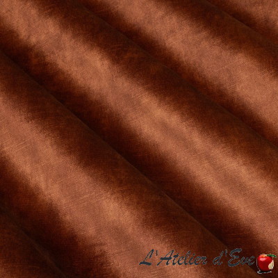 Thevenon "Régina" velvet fabric