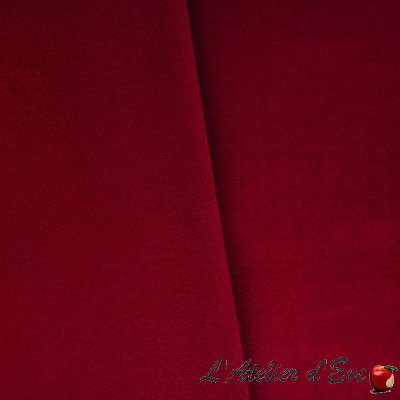 coupon-tissu-velours-de-coton-rubis-ameublement-rideaux-et-sièges-casal