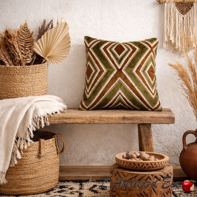 "Crazy" bronze velvet fabric cushion cover