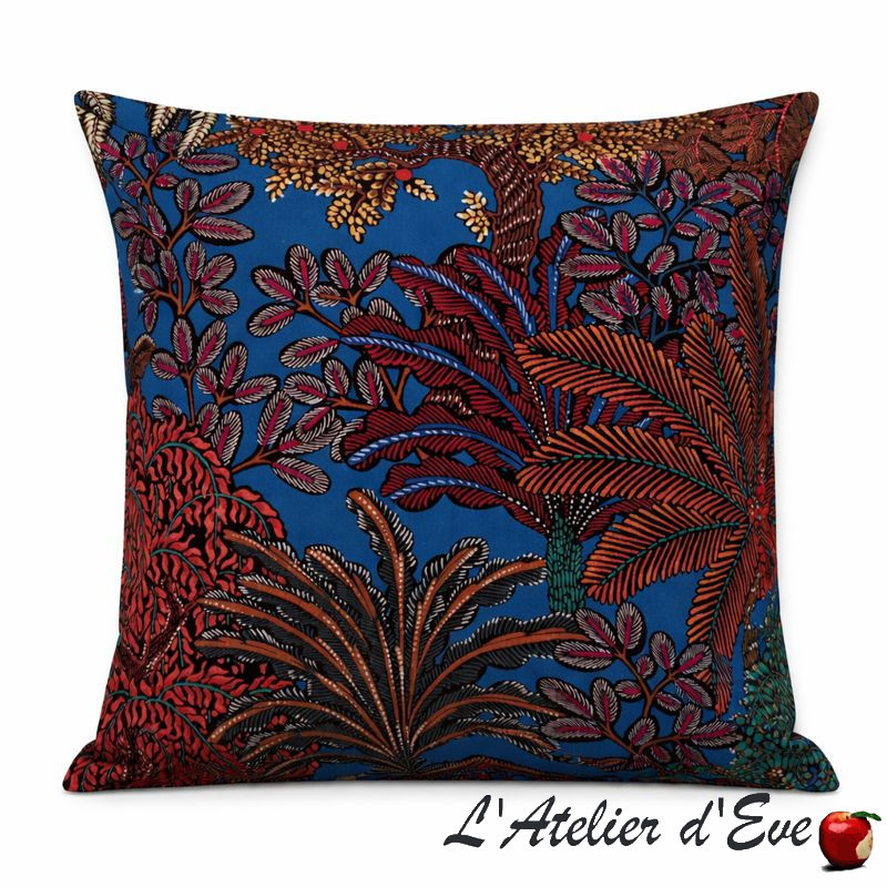texture-tissu-animalia-noir-cushion-cover-on-tailor